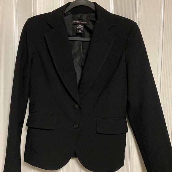 New York & Company Jackets & Blazers - New York & Company (Size 6) Black Blazer